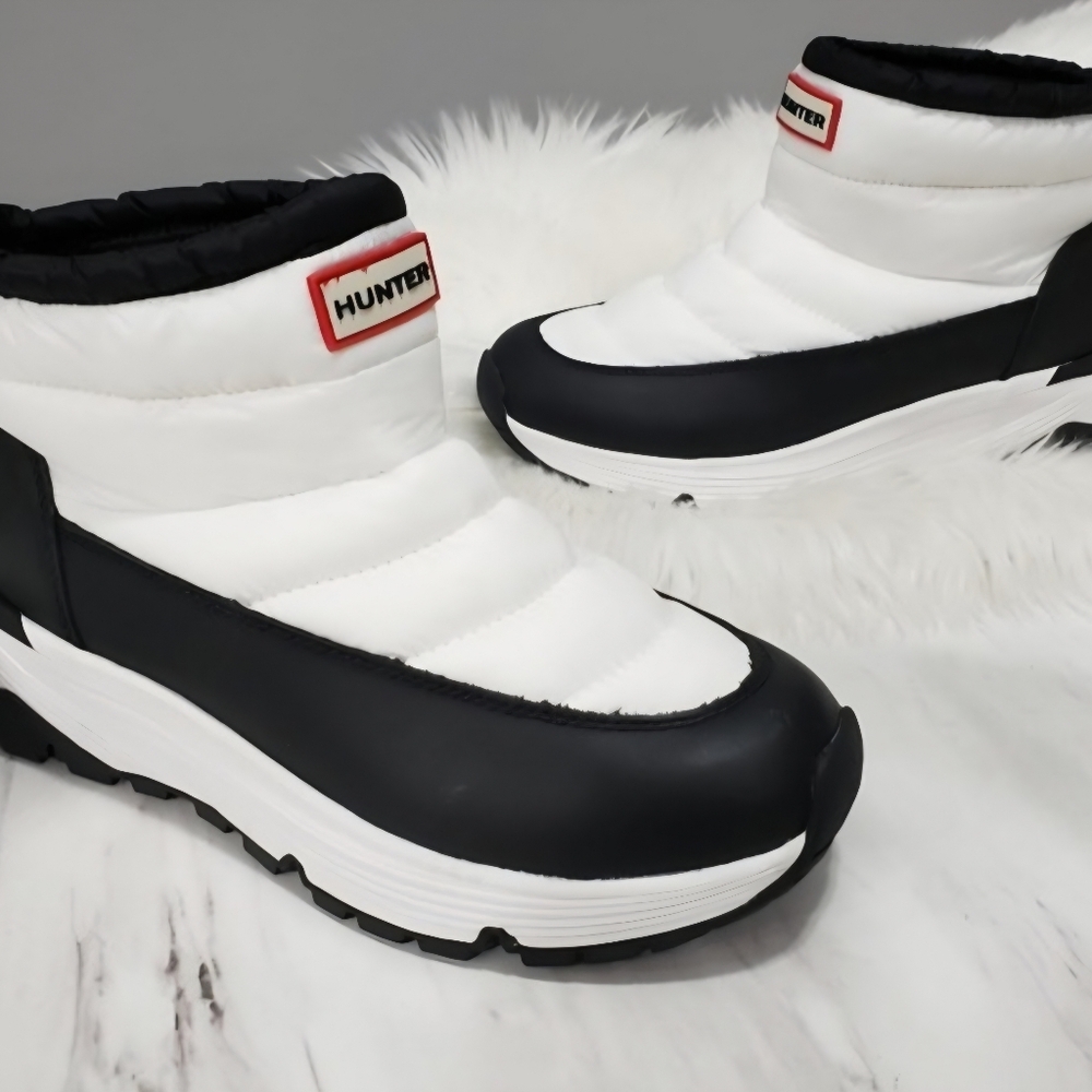 NEW NO BOX SZ 8 Hunter Anne ANNES Snow Boots Shoes Puffer White SLip On